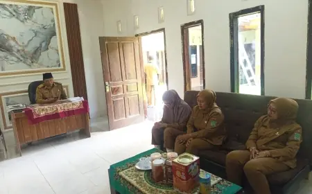 Minta Maaf Usai Viral, Perangkat Desa di  Pasuruan Akui Lalai Joget Pakai Seragam