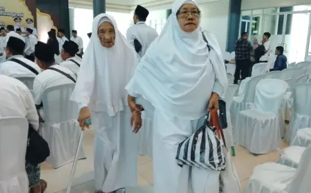 Penjual Jenang dari Kediri Jadi Calon Jemaah Haji Tertua se-Indonesia