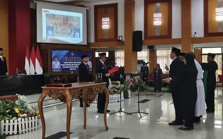 Perombakan Besar di Pemkot Blitar, Sekda Dimutasi dan Puluhan Pejabat Dirotasi