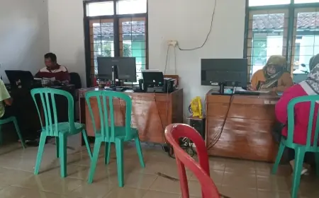 Warga Warujayeng Pilih Bayar Pajak di Gerai Lokal Ketimbang di Bank Jatim, Faktor Kebiasaan dan Keamanan Jadi Alasan