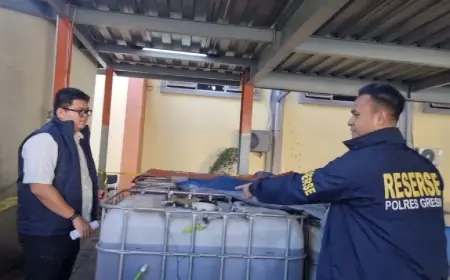 Polisi Bongkar Modus Penimbunan Solar di Gresik, Simpan 10 Ton BBM di Tangki Air