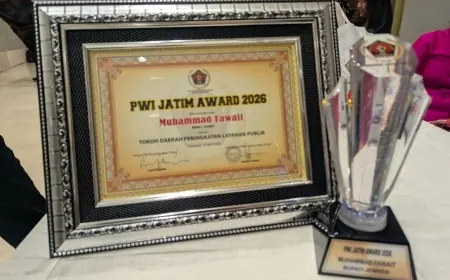 Bupati Jember Raih Penghargaan PWI Jatim Award Kategori Pelayanan Publik Terbaik