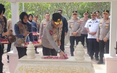 Wakapolri Ziarah ke Makam Marsinah di Nganjuk, Tegaskan Penghormatan pada Nilai Kemanusiaan