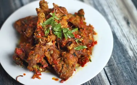 Ayam Kalkun Rica-Rica Jadi Kuliner Unik di Jember, Gurih Pedasnya Bikin Ketagihan