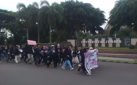 Mahasiswa UNEJ Gelar Aksi di Rektorat, Tuntut Transparansi dan Evaluasi Lonjakan UKT
