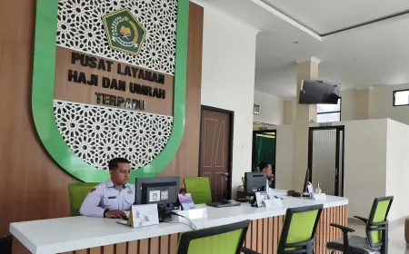 Jelang Berangkat, JCH Asal Kota Blitar Masih Menunggu Puluhan Koper