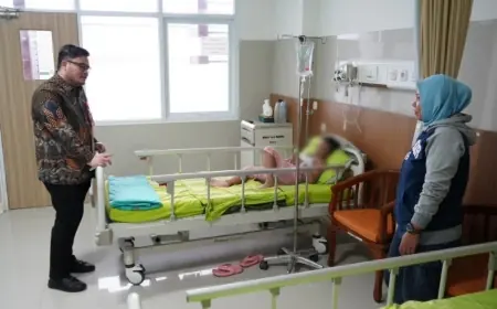 Jenguk Siswa Keracunan MBG, Mas Dhito Tegaskan SPPG Tugurejo Belum Bisa Beroperasi!