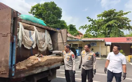 Polres Blitar Kota Bongkar Modus Penimbunan Bio Solar Menggunakan Truk Modifikasi