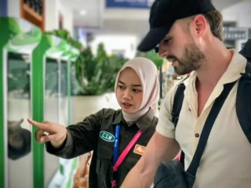 Ribuan Wisman Ikut Manfaatkan Angkutan Lebaran, KAI Daop 8 Catat Lebih dari 3.500 Turis Asing Naik Kereta