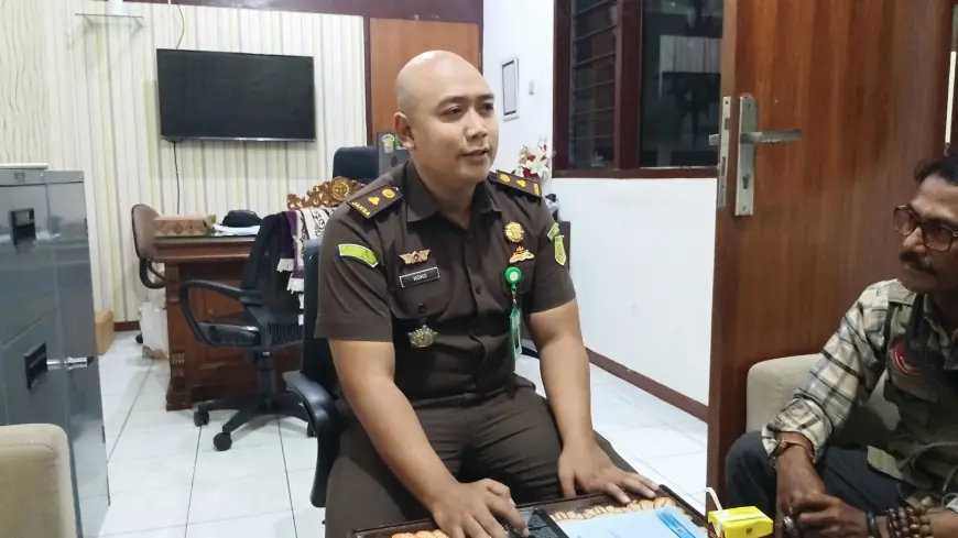 Usut Kasus Dugaan Penggelapan Pelimpahan Polres, Wartawan Temui Kasi Intelijen Kejari Nganjuk