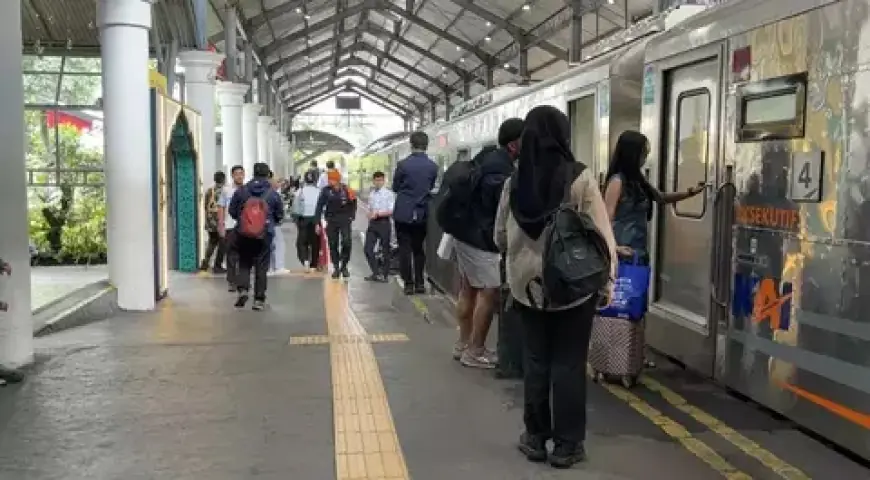 Antisipasi Lonjakan Libur Paskah, Daop 8 Surabaya Operasikan 8 Kereta Api Tambahan