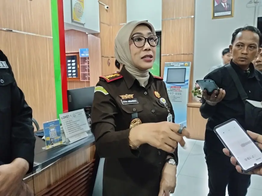 Kejari Jombang Tahan Mantri BRI, Diduga Korupsi Kredit Fiktif Rp1,5 Miliar