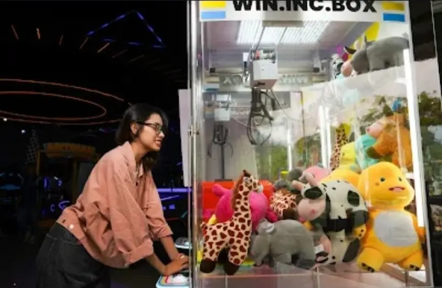 Mesin Capit Jadi Favorit di Virtual Immersive Park Jatim Park 2, Tawarkan Hiburan Seru dan Kompetitif