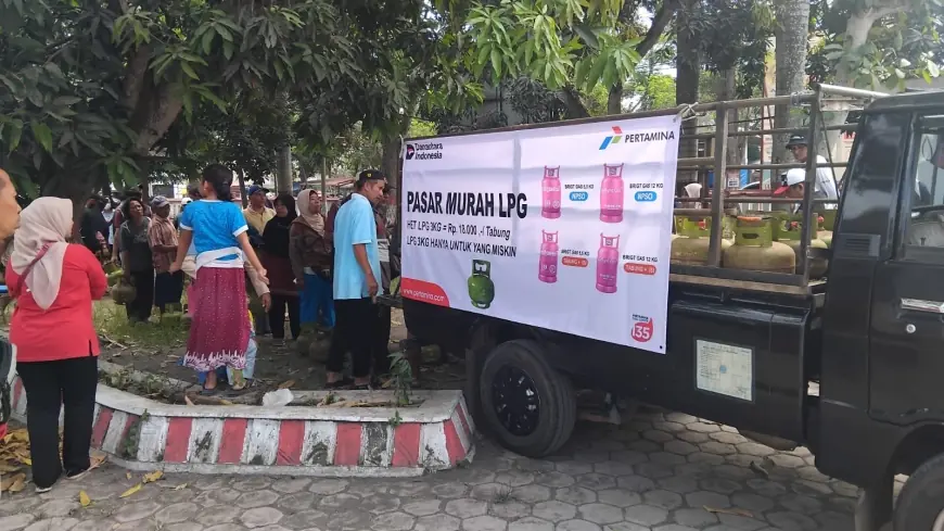 Upaya Tekan Kelangkaan, Pemkab Jember Gelar Operasi Pasar LPG 3 KG di Tiap Kecamatan