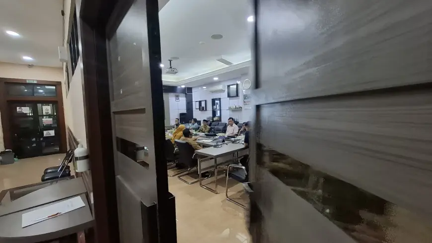 Janggal, Hearing Kasus SK ASN Palsu di DPRD Gresik Mendadak Digelar Tertutup