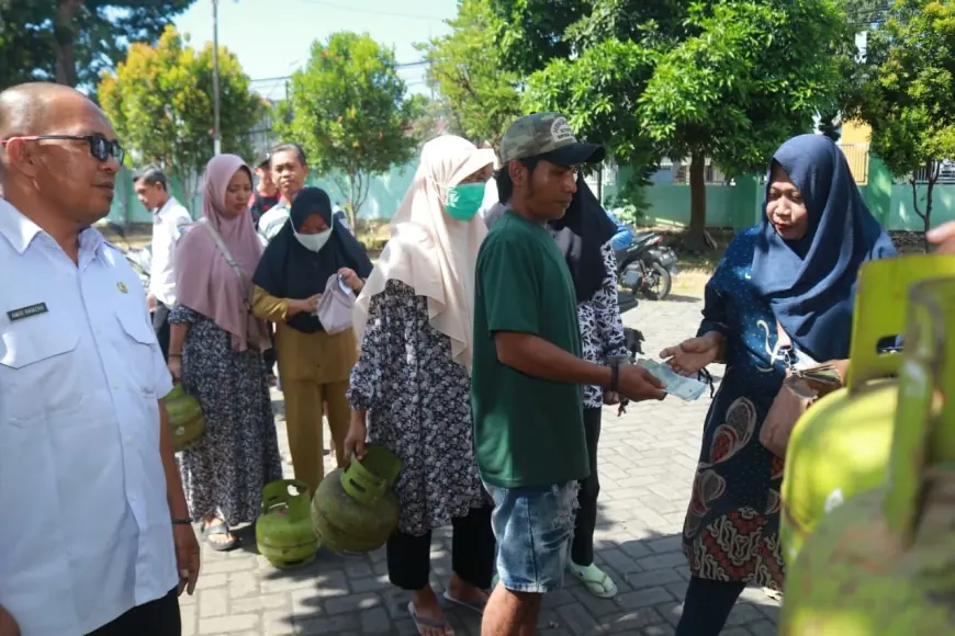 Atasi Kelangkaan, Pemkab Probolinggo dan Pertamina Gelar Operasi Pasar LPG 3 Kg