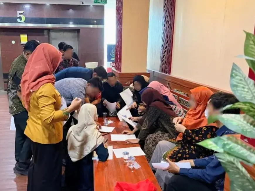 Kejati Jatim Terima Pengembalian Rp707 Juta dari 19 Pegawai ESDM dalam Kasus Dugaan Pungli Perizinan