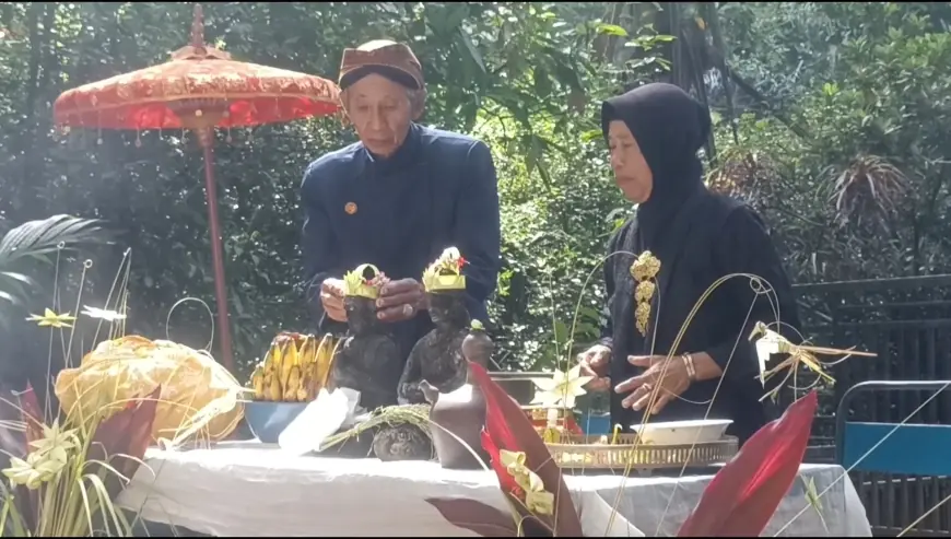 Ritual Ulur-Ulur di Telaga Buret, Tradisi Syukur yang Terus Dijaga Warga Campurdarat