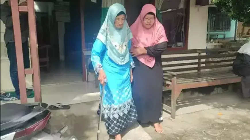 Perjuangan 50 Tahun, Nenek Penjual Bubur di Kediri Akhirnya Berangkat Haji