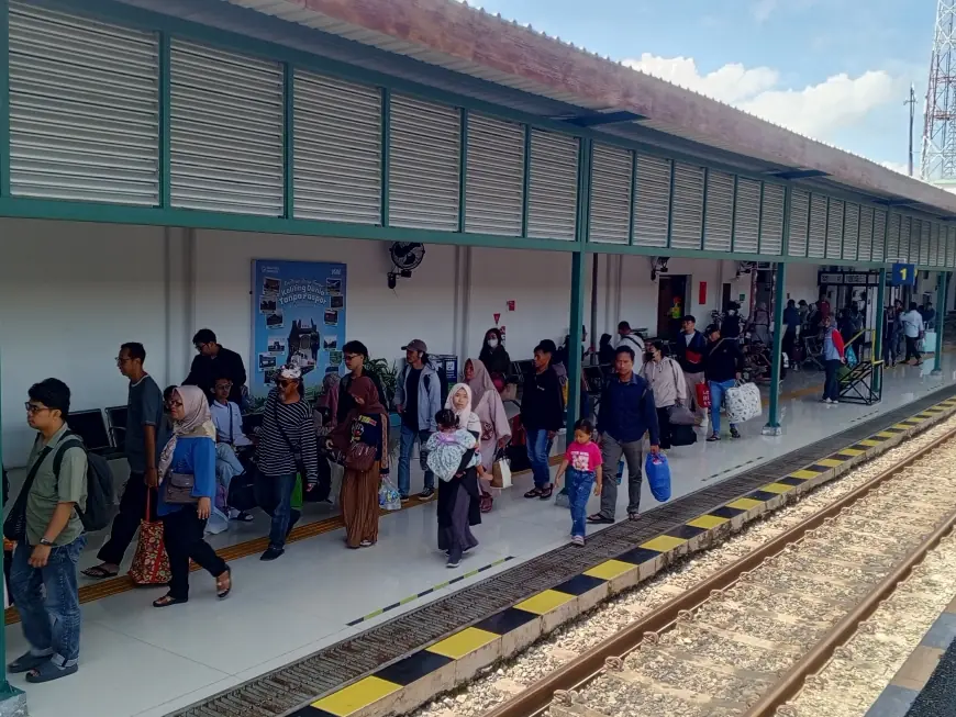 Imbas Insiden Bekasi Timur, KA Jarak Jauh Singasari Relasi Blitar–Pasarsenen Dibatalkan