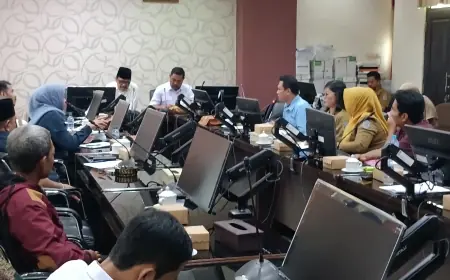 Ironi Guru di Nganjuk, Honor Terpangkas Sisa Rp50 Ribu dan Terancam Kehilangan Pekerjaan