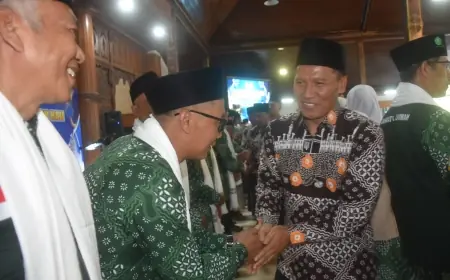 Seribuan Calon Jemaah Haji Asal Tulungagung Dilepas Plt Bupati, Total Jemaah Masih Dinamis