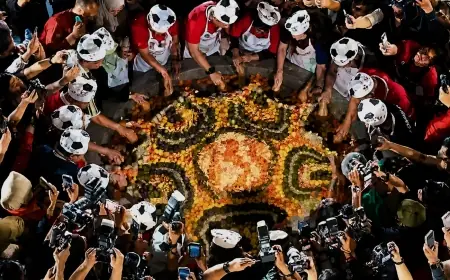 Angkat Atmosfer Piala Dunia, Festival Rujak Uleg Jadi Gawe Arek Suroboyo yang Masuk KEN 2026