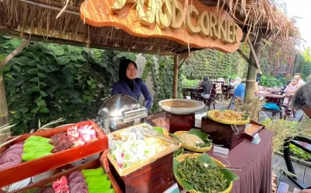 Rayz UMM Hotel Malang Hadirkan Menu Nusantara di Program Sunday’s Chef Signature