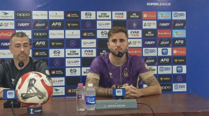 Persik Vs Arema: Marcos Reina Instruksikan Macan Putih All Out di Stadion Gejos Gresik