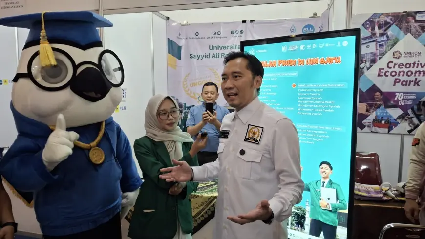 Wakil Ketua MPR EBY Kunjungi Edu Fair 2026 di Trenggalek, Dorong Pelajar Kejar Pendidikan Tinggi