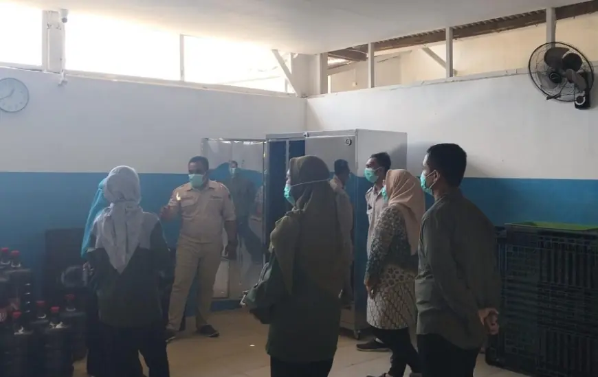 Diperta Probolinggo Uji Kelayakan Bahan Pangan Hewani untuk Program MBG