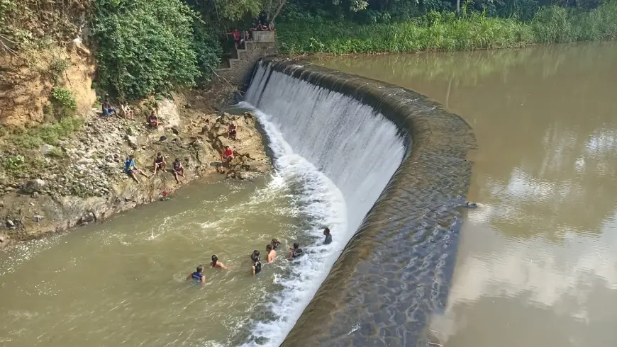 Larung Kepala Kerbau di Dam Bagong, Tradisi yang Menjaga Ingatan dan Harapan Petani Trenggalek