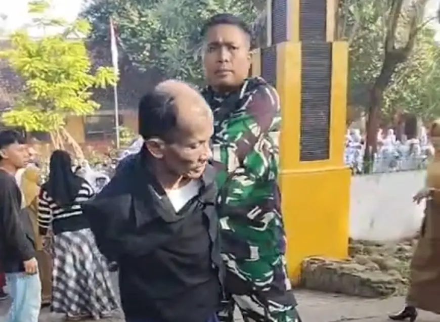 Aksi Heroik Babinsa di Pasuruan Gagalkan Aksi Pencurian Motor di Depan Sekolah