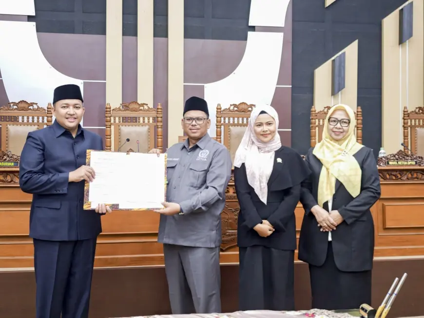 3 Raperda Non APBD yang 2.5 Tahun Jalan dtempat Akhirnya disahkan DPRD