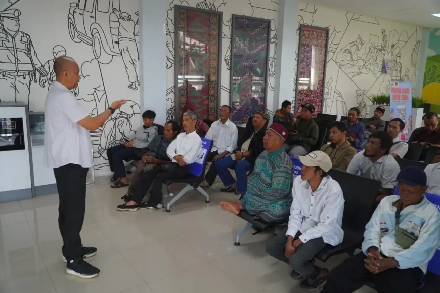 Momen Hari Kebangkitan Nasional, 12 Penyandang Disabilitas di Malang Resmi Kantongi SIM D