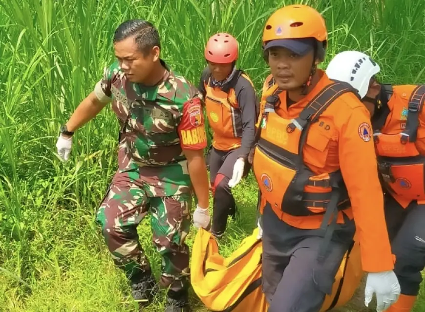 Warga Kesamben Hanyut di Sungai Brantas saat Flushing Ditemukan Meninggal Setelah Tiga Hari Pencarian