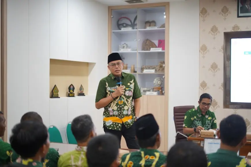 Mengoptimalkan Restribusi Pasar Terhadap PAD, Kepala Pasar Se Pasuruan Tandatangani Pakta Integritas