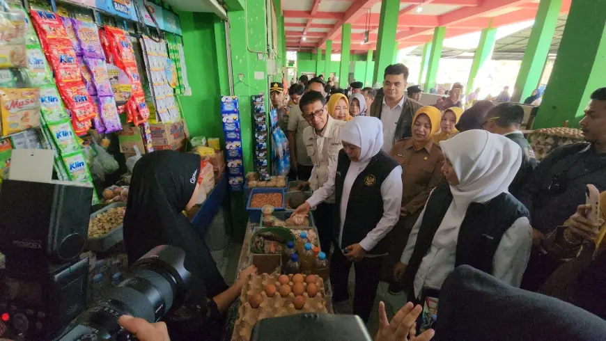 Jelang Iduladha, Khofifah Temukan Harga Bawang dan Daging Sapi Melonjak di Bojonegoro