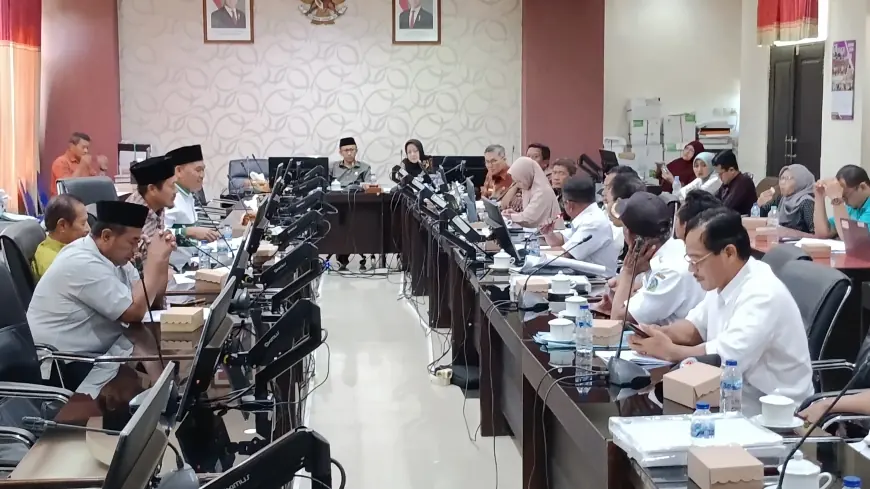 Pembatasan Peliputan RDP Perda Desa di DPRD Nganjuk Picu Kritik Awak Media