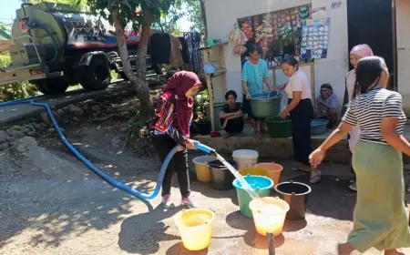 Kekeringan Mulai Mengancam, Ratusan KK di Desa Purnama Bondowoso Bergantung Pasokan Air Bersih BPBD