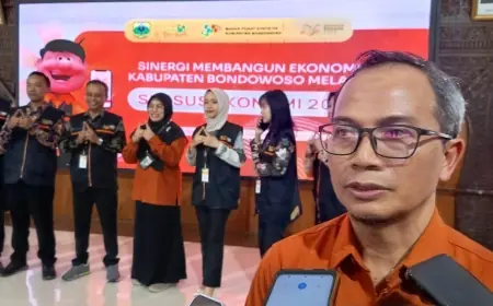 Sisir dari Rumah ke Rumah, Petugas Sensus Ekonomi Bondowoso Kejar Seluruh Pelaku Usaha