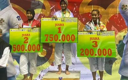 Mahasiswi UM Asal Pandaan Raih Emas Kejuaraan Shorinji Kempo Piala Wali Kota Surabaya 2026