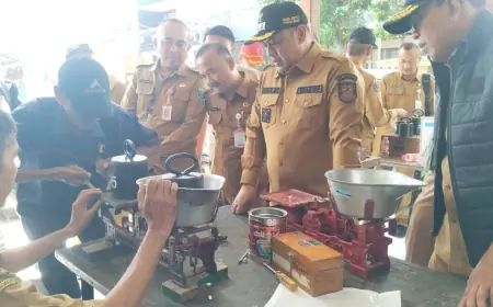 Pastikan Transaksi Jujur, Pemkab Probolinggo Gelar Tera Ulang Timbangan di Desa Wangkal