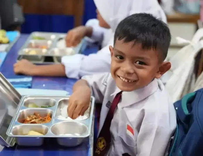 Ratusan Dapur Makan Bergizi Gratis Mandek, KSP Ungkap Alasan Evaluasi BGN