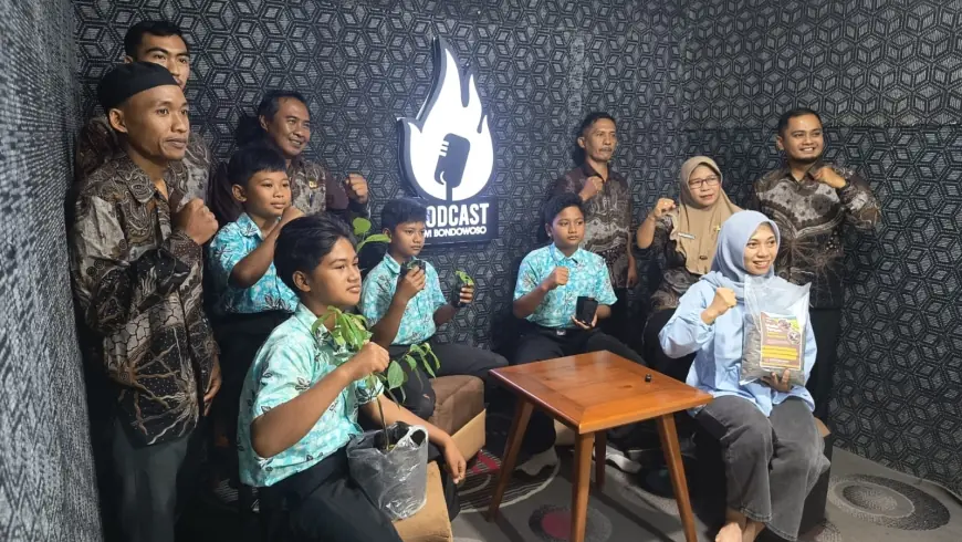 SDN Selolembu Bondowoso Rayakan Kelulusan dengan Gerakan Hijau, Bagikan Ribuan Bibit Tanaman