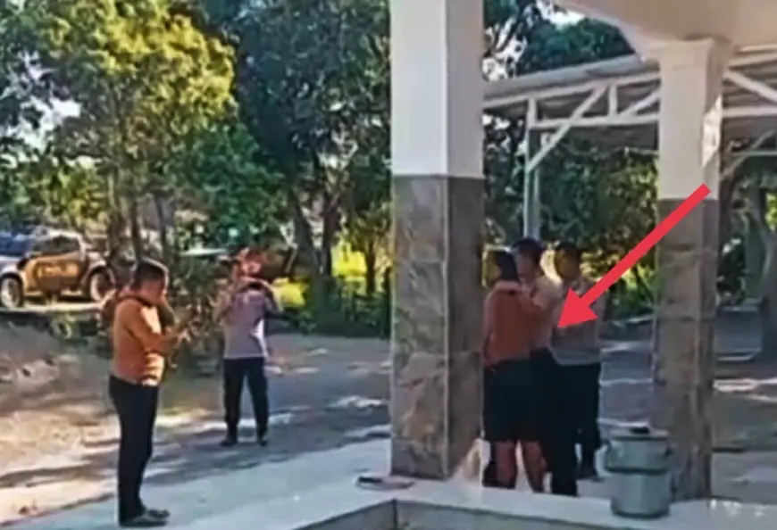 Mengamuk Bawa Celurit, Pria di Gumukmas Lukai Karyawan Penyedia Internet