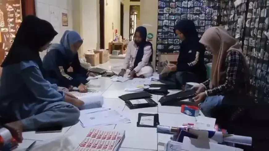 Rupiah Loyo Tembus Rp 18.000, Industri Percetakan Mojokerto Tercekik Biaya Operasional