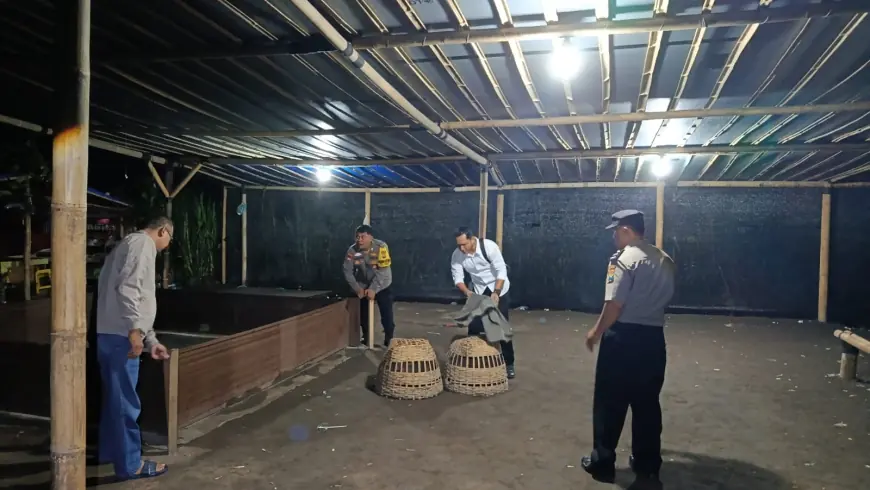 Usai Dilaporkan Warga, Arena Sabung Ayam di Garum Blitar Dibubarkan Polisi