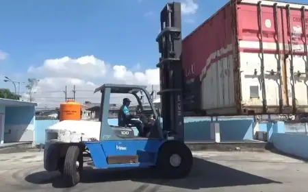 Antisipasi Lonjakan Arus Logistik, Pelni Siapkan Depo Kontainer Baru di Tanjung Perak