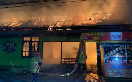 Rumah Makan Padang di Botoran Tulungagung Terbakar, Kerugian Capai Rp250 Juta